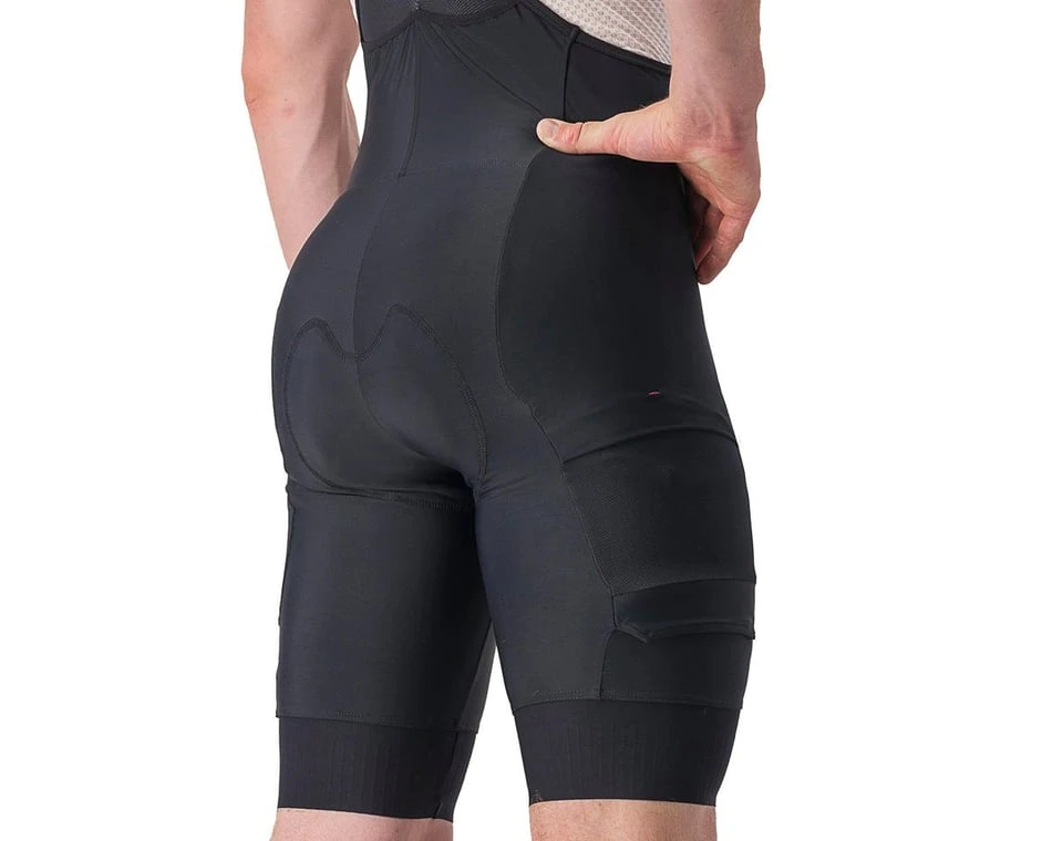 Castelli Unlimited Cargo Bib Shorts (Black) (S) 4 Castelli Unlimited Cargo Bib Shorts (Black) (S) - Image 4